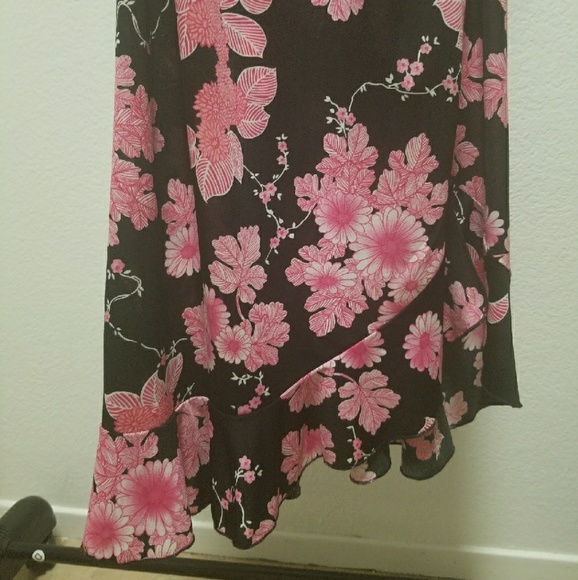 Pink and Black Summer Dress - Picture 4 of 5